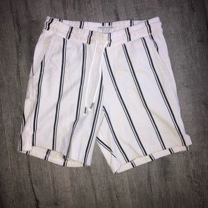 Free Planet Casual Shorts